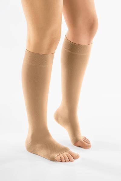 Venosan 7000 Class 1 Below Knee Closed Toe Short Beige